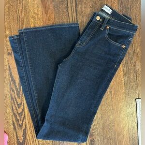Madewell Flea Market flare jeans, dark blue, size 26